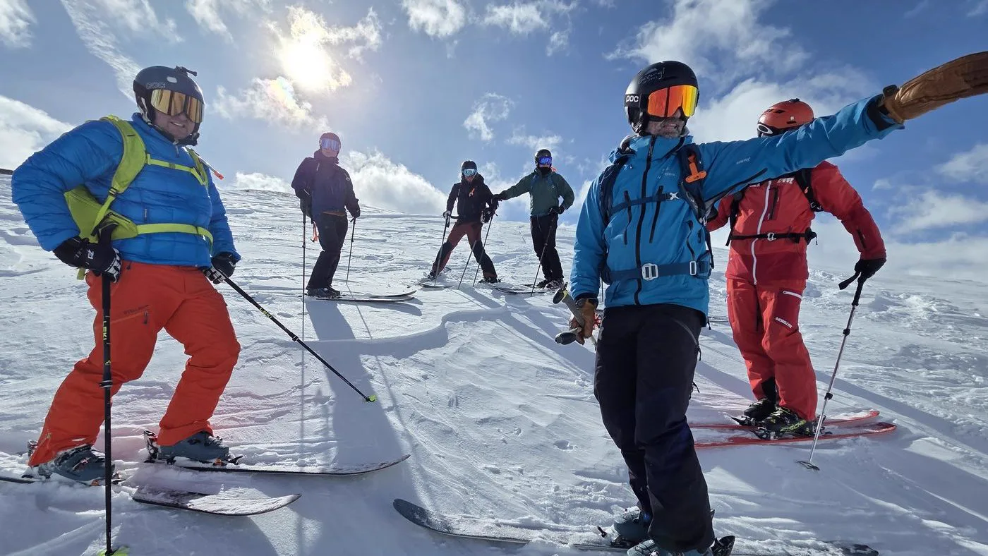 Skigruppe am Gipfel